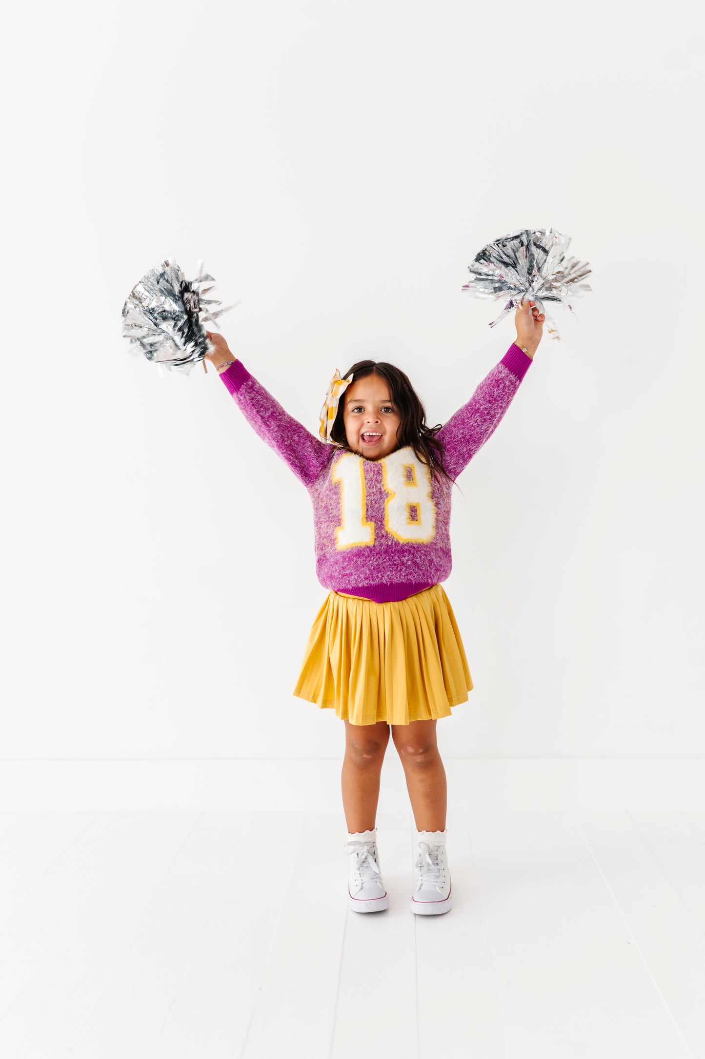 Fuzzy 18 jersey sweater