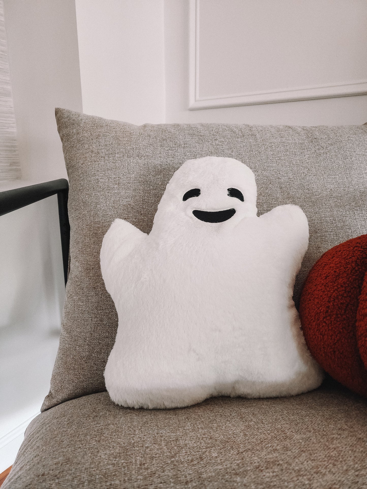 Ghost pillow