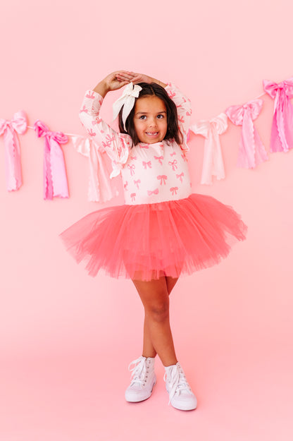 Pink with bows tutu leo